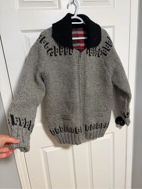 Gray and Black Chunky Knit Ski Jacket